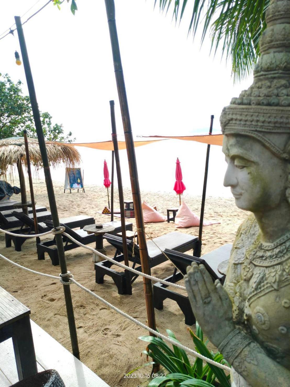 The Beach Cafe Koh Chang Exterior photo